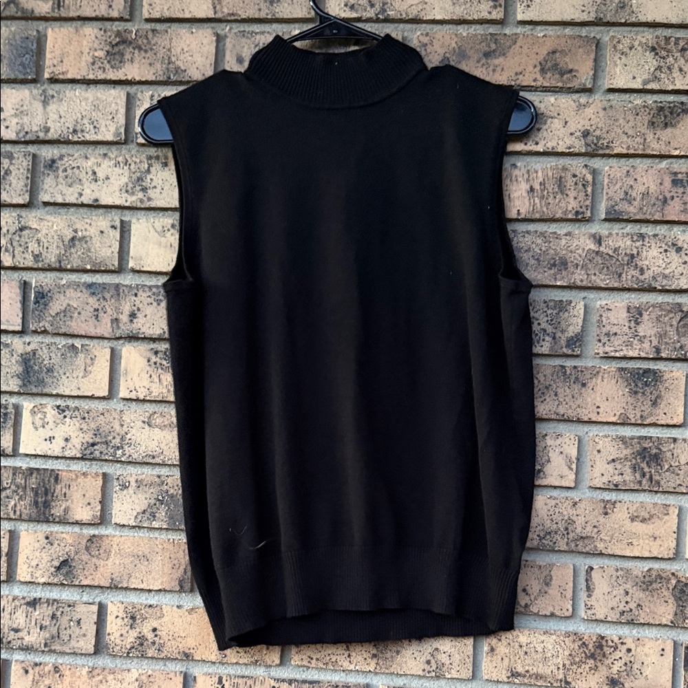 Black Sleeveless Turtleneck Sweater Vest - Picture 5 of 12
